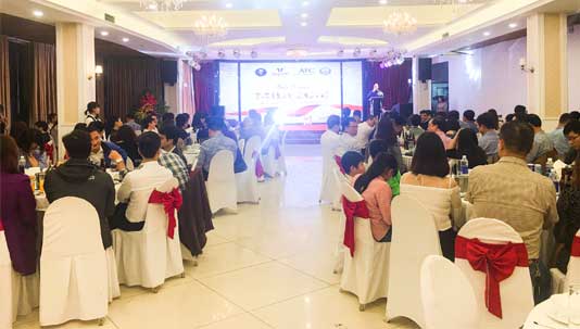 Hội thảo cùng chuyên gia 